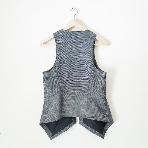 Dynamite Gray Marled Sleeveless Vest Size M - Picture 2 of 4